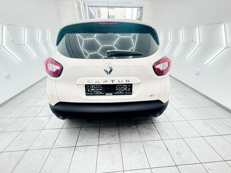 Gebraucht Renault Captur Dynamique 90 PS (66 kW) 2014 SUV