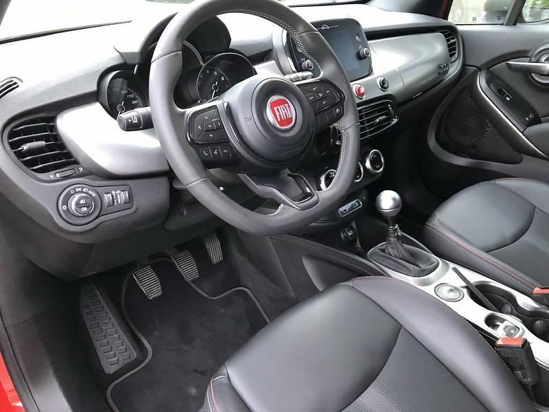 Gebraucht Fiat 500X Sport 120 PS (88 kW) 2019 Rot SUV