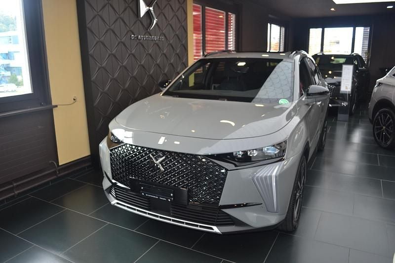 Grau Neu 2025 DS Automobiles DS7 Crossback SUV | CHF 56’250 (Fairer Preis) - Bild 1/4