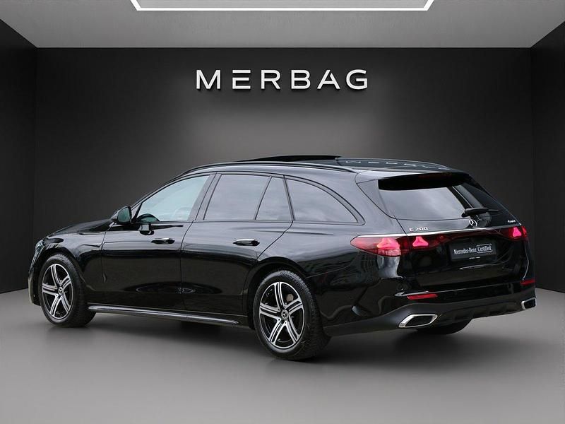 Gebraucht Mercedes E200 AMG line 204 PS (150 kW) 2025 Schwarz Kombi