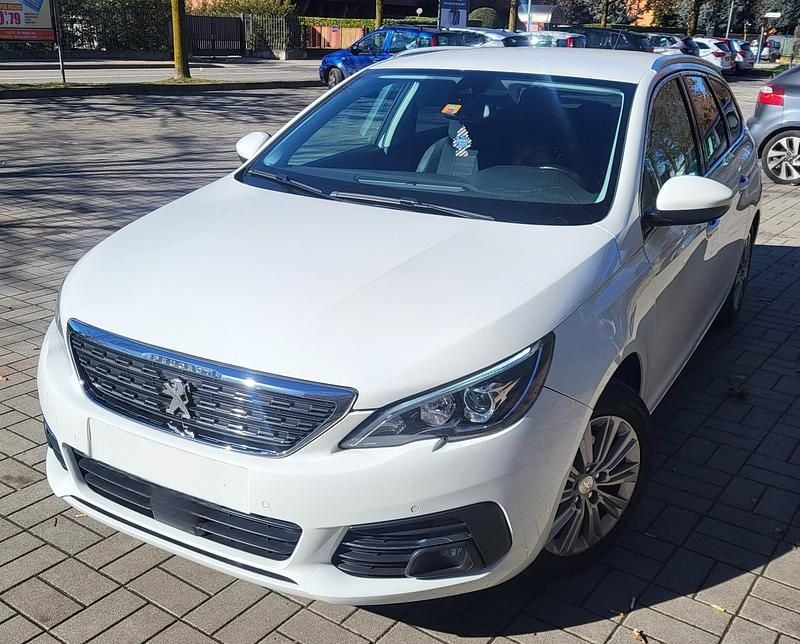 Gebraucht Peugeot 308 SW Business-Line 130 PS (95 kW) 2021 Kombi