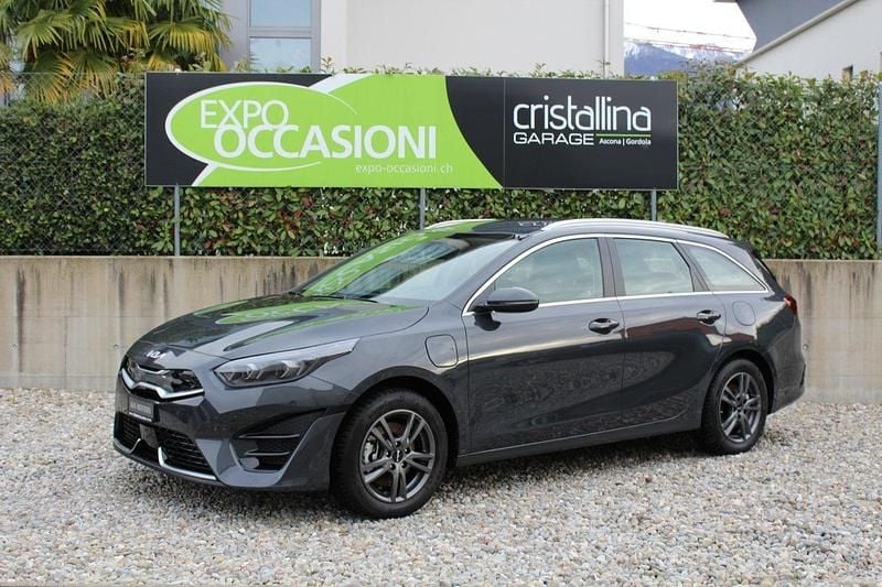 Gebraucht Kia Ceed Sportswagon 141 PS (103 kW) 2023 Anthrazit Kombi