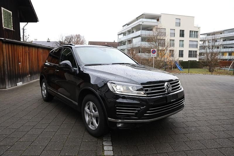 Gebraucht 2015 VW Touareg SUV | CHF 17’500 (Fairer Preis) - Bild 1/4