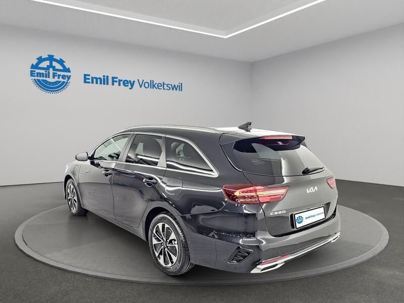Gebraucht Kia Ceed Sportswagon Style 141 PS (103 kW) 2024 Schwarz Kombi