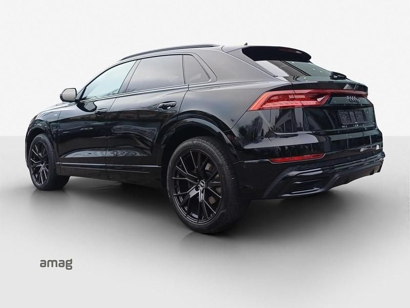 Gebraucht Audi Q8 Black Edition 340 PS (250 kW) 2021 Mythosschwarz metallic SUV