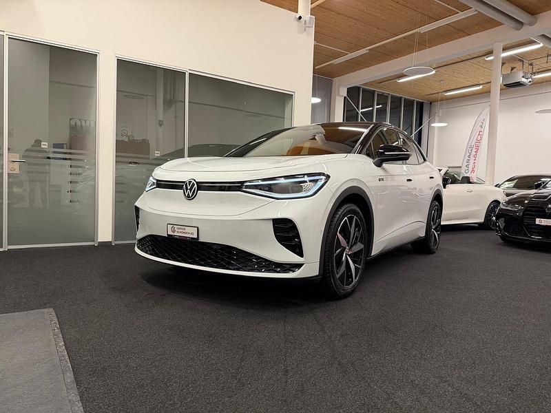 Weiss Gebraucht 2023 VW ID.5 GTX SUV | CHF 29’900 - Bild 1/4