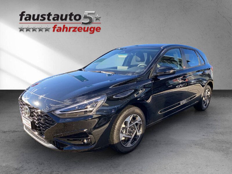 Schwarz Neu 2025 Hyundai i30 Limousine | CHF 27’990 (Superpreis) - Bild 1/4