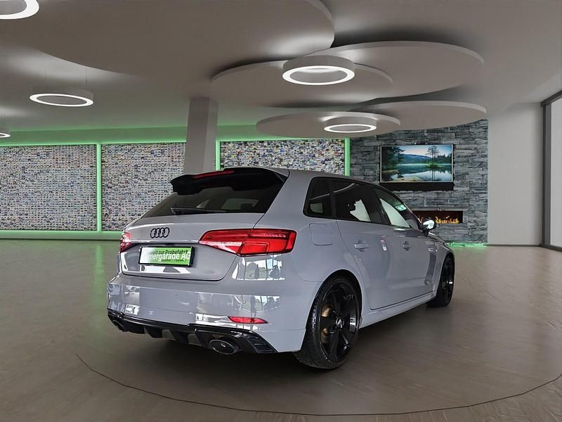 Gebraucht Audi RS3 Sportback 400 PS (294 kW) 2019 Kleinwagen