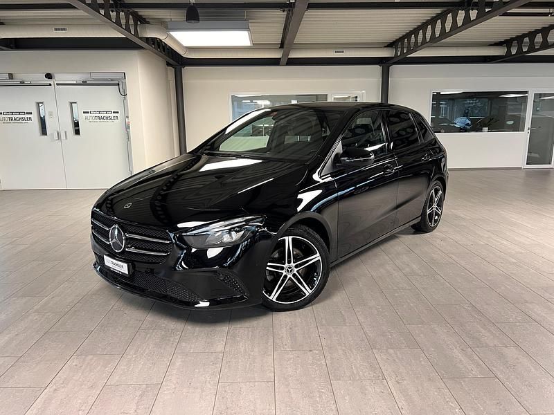 Gebraucht 2022 Mercedes B200 Night Van / Kleinbus | CHF 33’900 - Bild 1/4