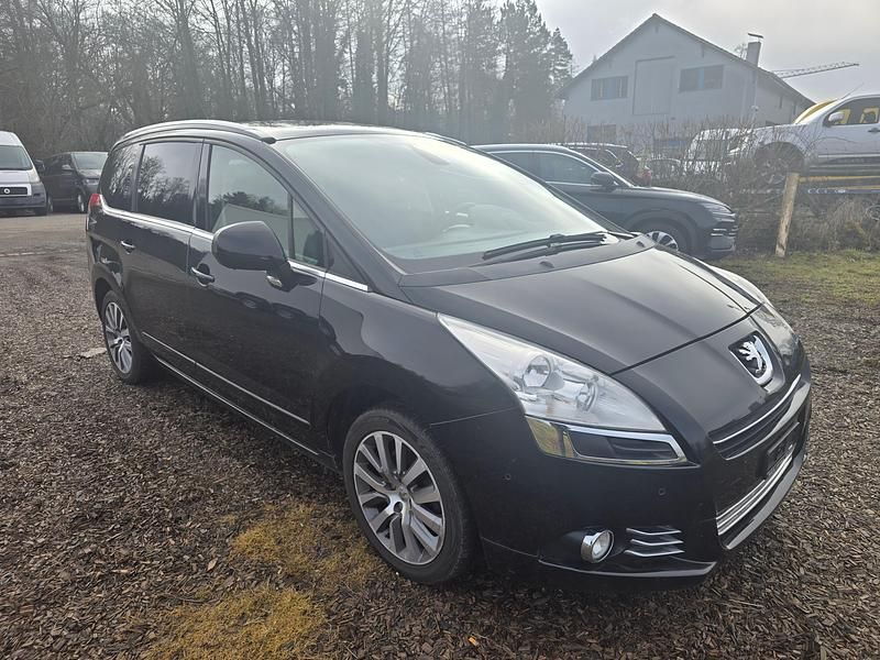 Gebraucht Peugeot 5008 Allure 156 PS (114 kW) 2012 Van / Kleinbus
