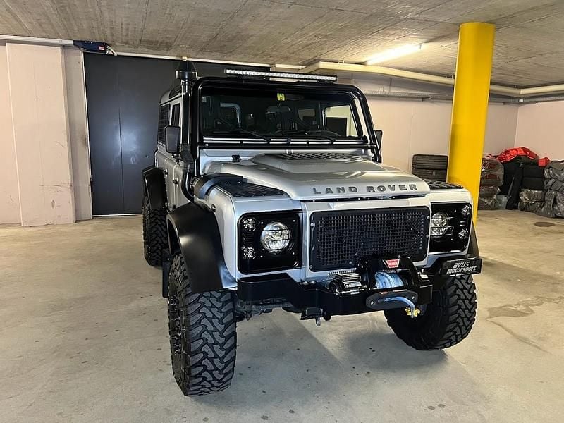 Gebraucht Land Rover Defender 122 PS (89 kW) 2012 SUV