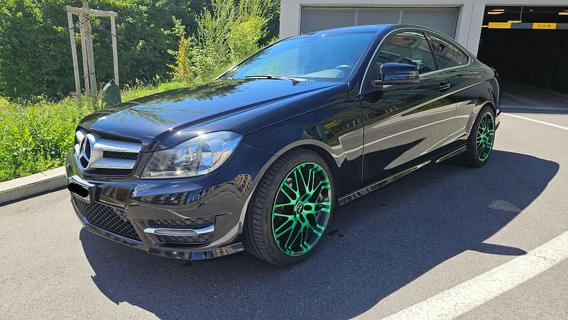 Gebraucht 2015 Mercedes C180 Coupé | CHF 9’900 (Superpreis) - Bild 1/4