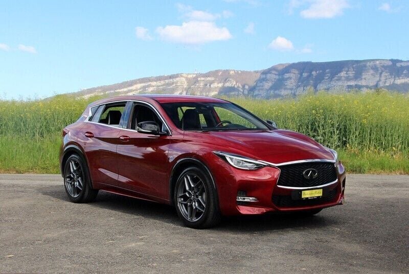 Gebraucht 2016 Infiniti Q30 Sport Tech Kleinwagen | CHF 18’300 (Fairer Preis) - Bild 1/4