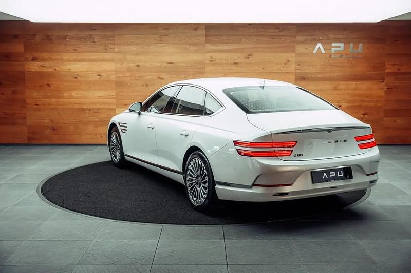 Gebraucht Genesis G80 272 kW (370 PS) 2025 Weiss Limousine
