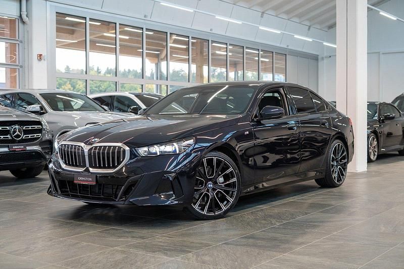 Gebraucht BMW 540 M Sport 303 PS (222 kW) 2024 Limousine