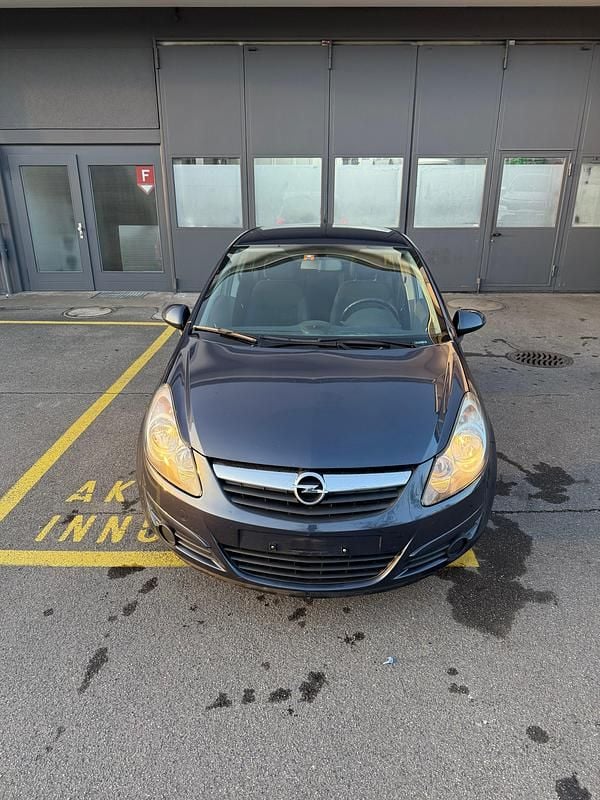 Gebraucht Opel Corsa 90 PS (66 kW) 2010 Kleinwagen
