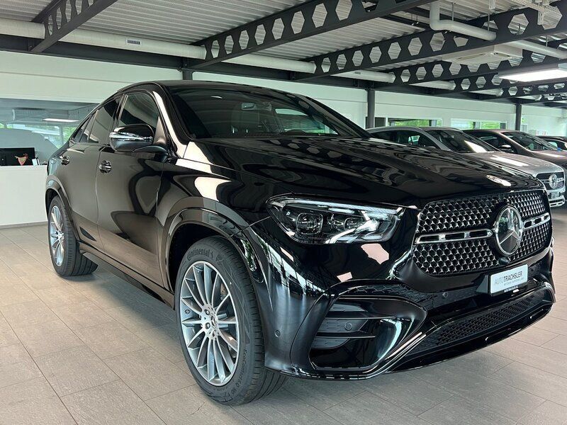 Neu Mercedes GLE300 AMG line 290 PS (213 kW) 2025 Schwarz Coupé