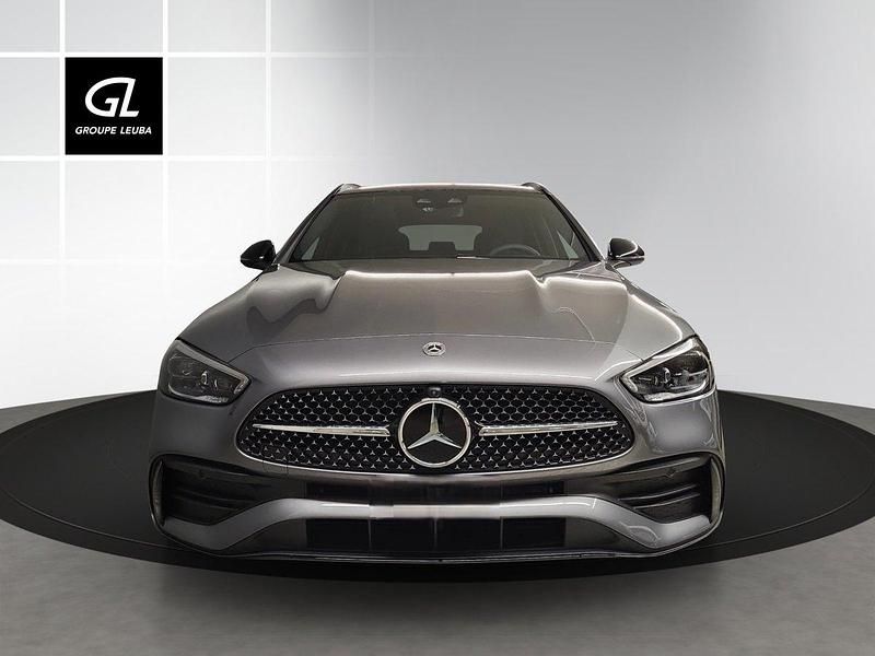 Neu Mercedes C300e 313 PS (230 kW) 2025 Grau Kombi
