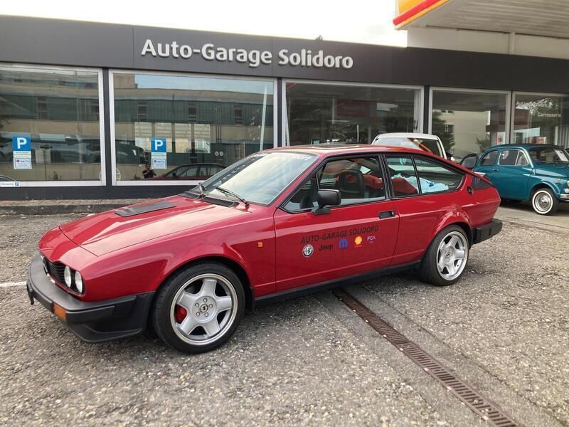 Rot Gebraucht 1981 Alfa Romeo GTV Coupé | CHF 45’800 - Bild 1/4