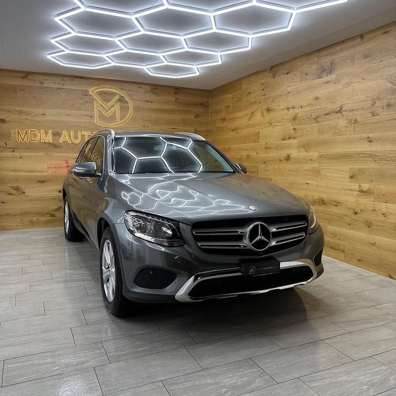 Gebraucht Mercedes GLC250 204 PS (150 kW) 2016