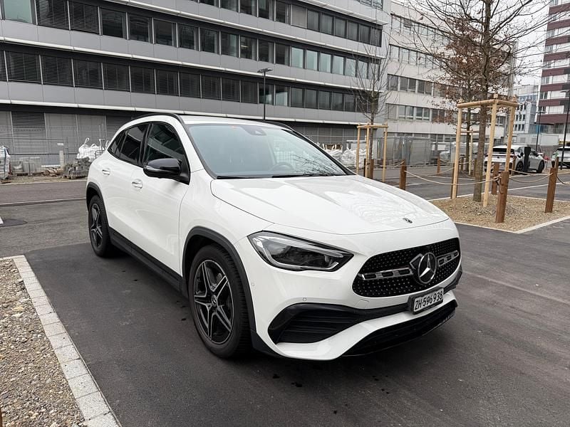 Gebraucht 2020 Mercedes GLA200 AMG line SUV | CHF 23’000 - Bild 1/4