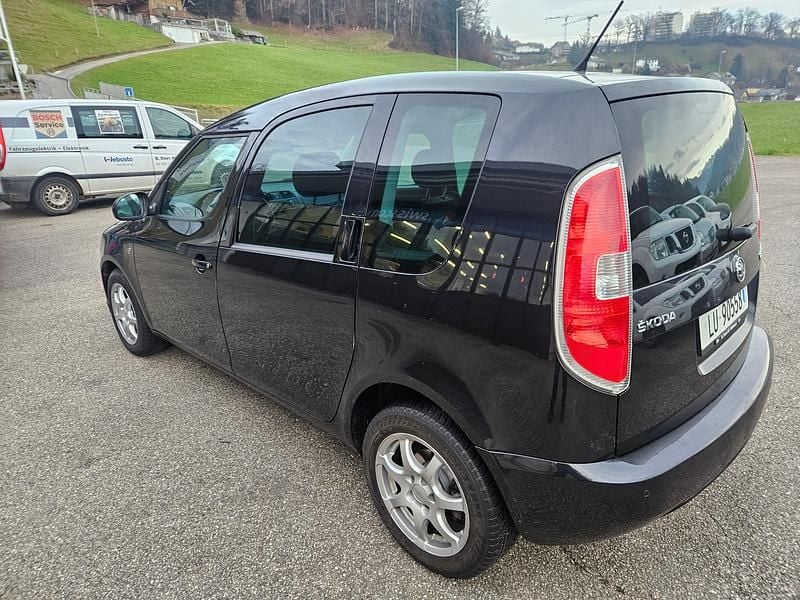 Gebraucht Skoda Roomster Noire 105 PS (77 kW) 2014 Van / Kleinbus
