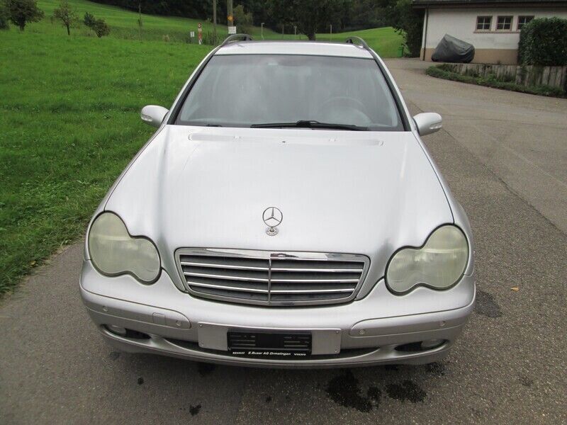 Gebraucht Mercedes C180 Classic 143 PS (105 kW) 2003