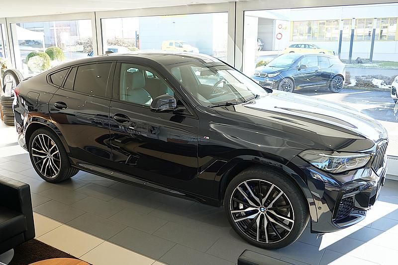 Gebraucht BMW X6 M Sport 340 PS (250 kW) 2022 Schwarz SUV