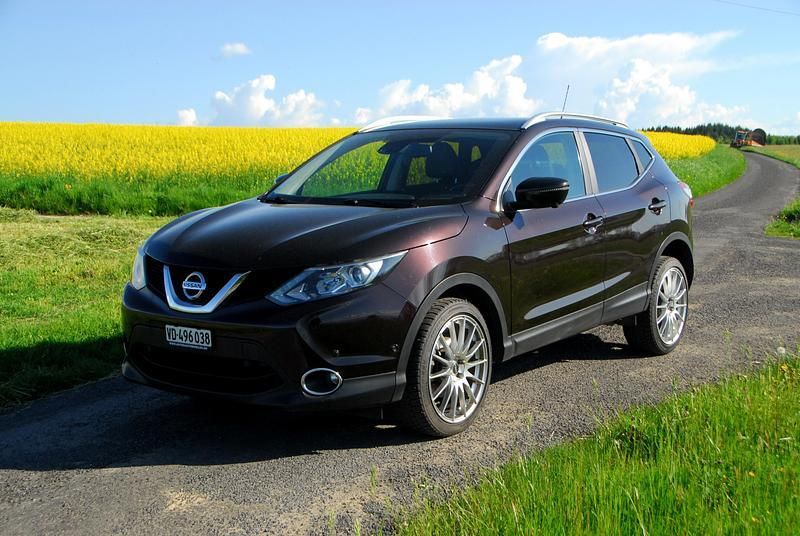 Gebraucht 2015 Nissan Qashqai Tekna SUV | CHF 11’800 (Fairer Preis) - Bild 1/4