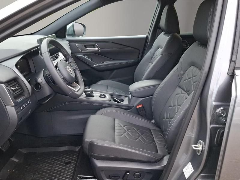 Gebraucht Nissan Qashqai Tekna 158 PS (116 kW) 2025 SUV