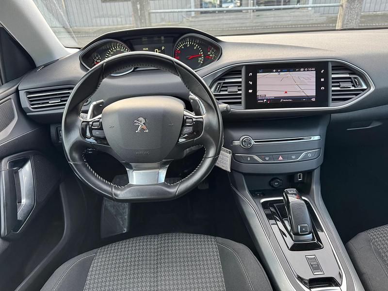 Gebraucht Peugeot 308 SW Active 130 PS (95 kW) 2021 Kombi