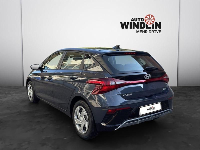 Neu Hyundai i20 100 PS (73 kW) 2025 Limousine