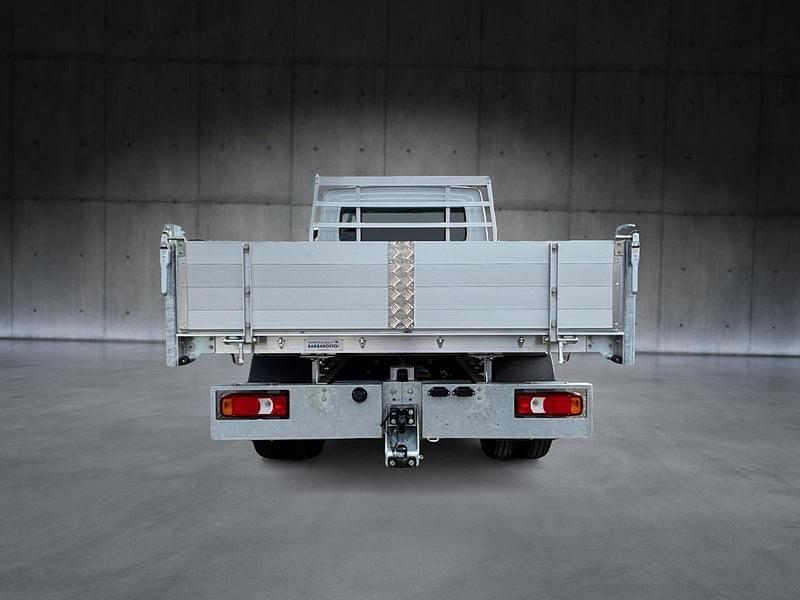 Gebraucht Iveco Daily 155 PS (114 kW) 2024 Weiss Limousine