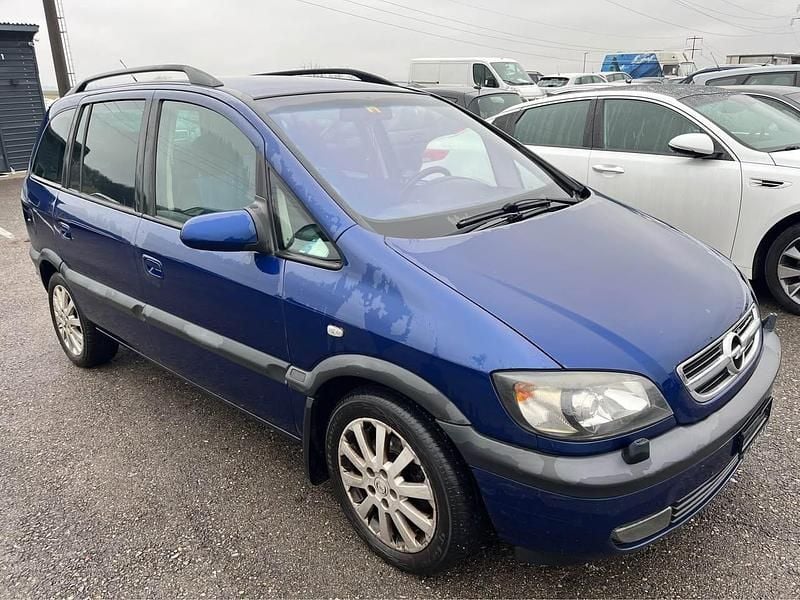 Gebraucht Opel Zafira Elegance 100 PS (73 kW) 2003 Van / Kleinbus