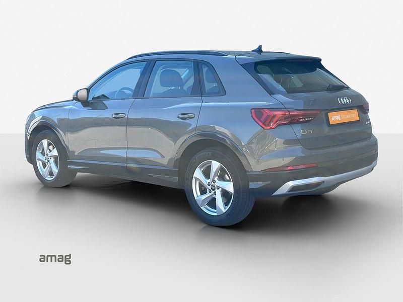 Gebraucht Audi Q3 Advanced 190 PS (139 kW) 2021 Chronosgrau metallic SUV