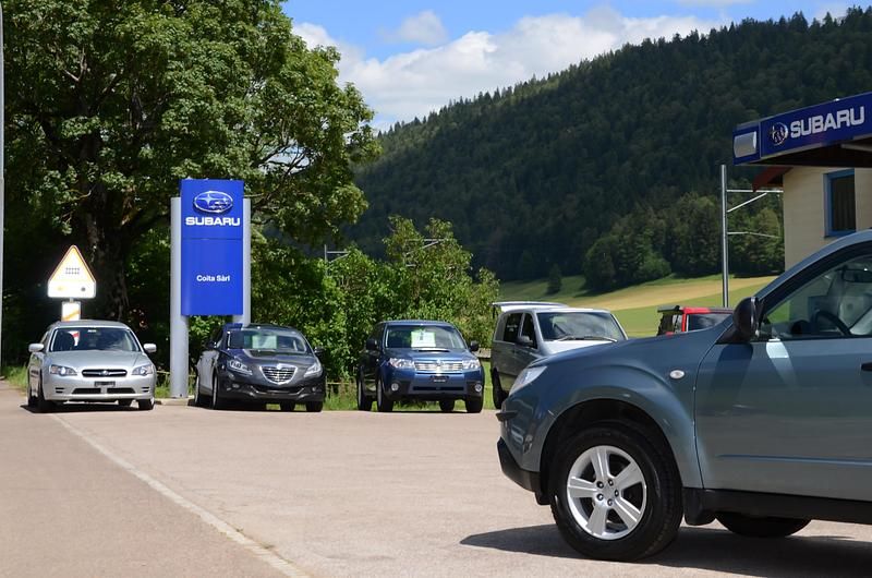 Gebraucht Mercedes B250 AMG line 211 PS (155 kW) 2015 Weiss Van / Kleinbus