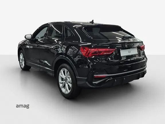 Gebraucht Audi Q3 Sportback Attraction 150 PS (110 kW) 2025 Mythosschwarz metallic SUV