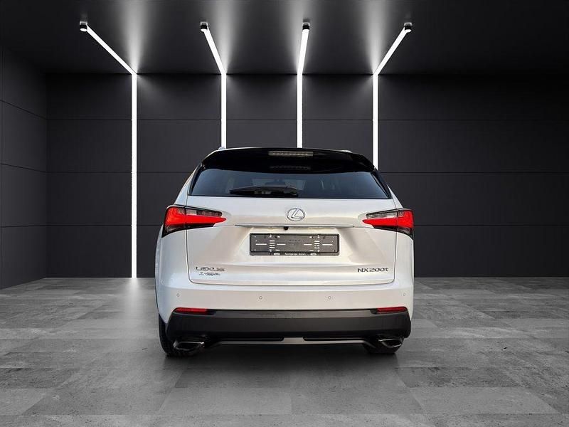 Gebraucht Lexus NX200t 238 PS (175 kW) 2016 SUV