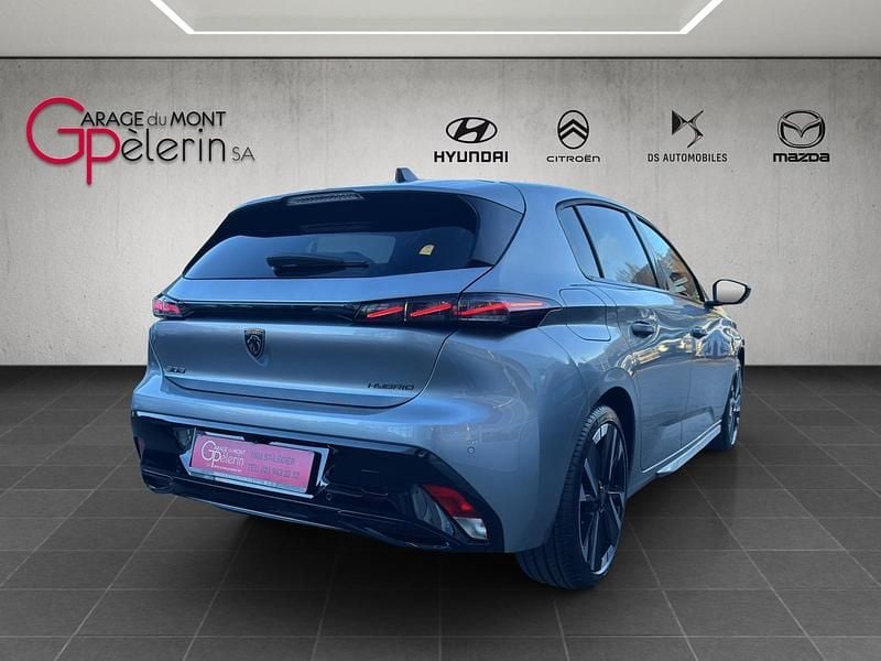 Neu Peugeot 308 GT 145 PS (106 kW) 2025 Grau Limousine