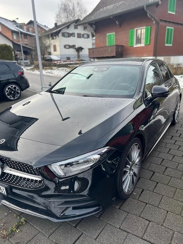 Gebraucht Mercedes A250 AMG line 224 PS (164 kW) 2020