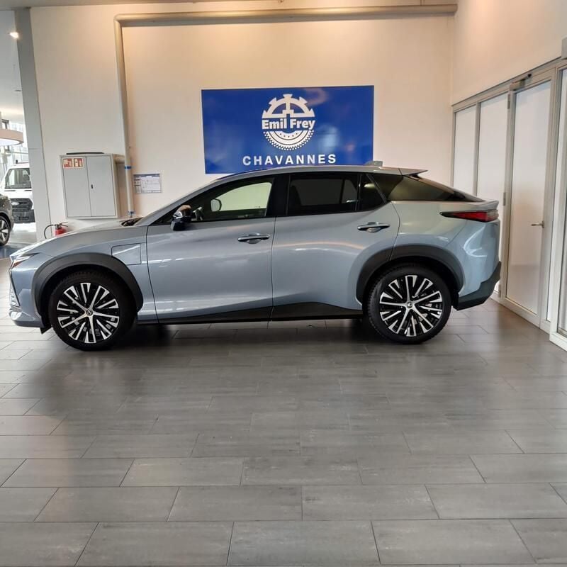 Gebraucht Lexus RZ 450e 230 kW (313 PS) 2023 Blau SUV