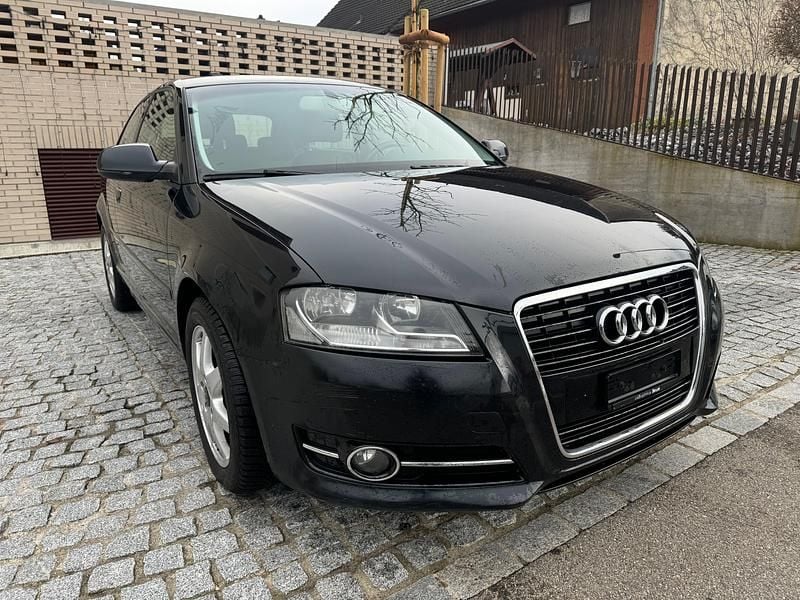 Gebraucht Audi A3 Attraction 105 PS (77 kW) 2011 Kleinwagen