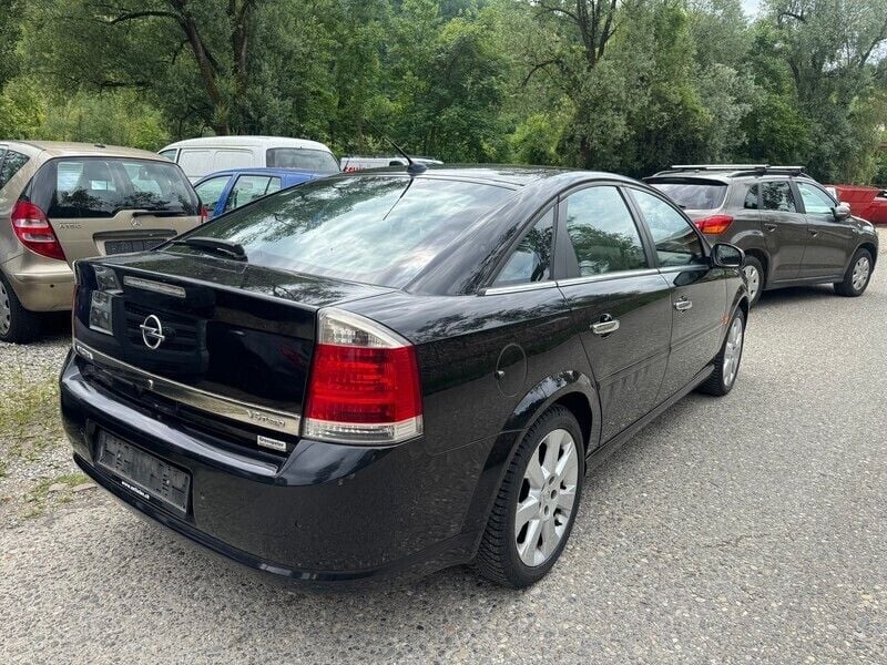 Gebraucht Opel Vectra Elegance 230 PS (169 kW) 2006