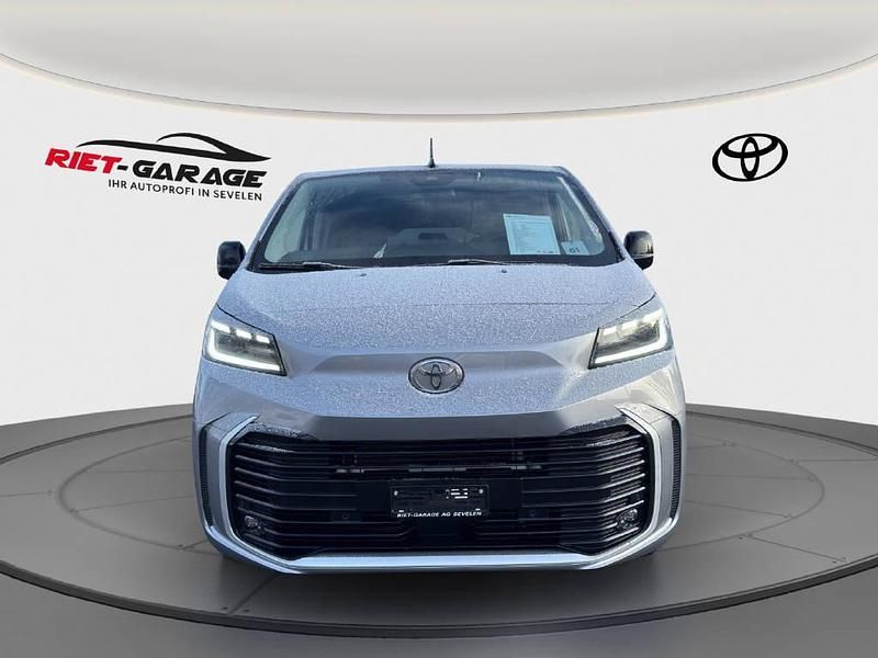Gebraucht Toyota Proace Verso Trend 177 PS (130 kW) 2025 Kombi