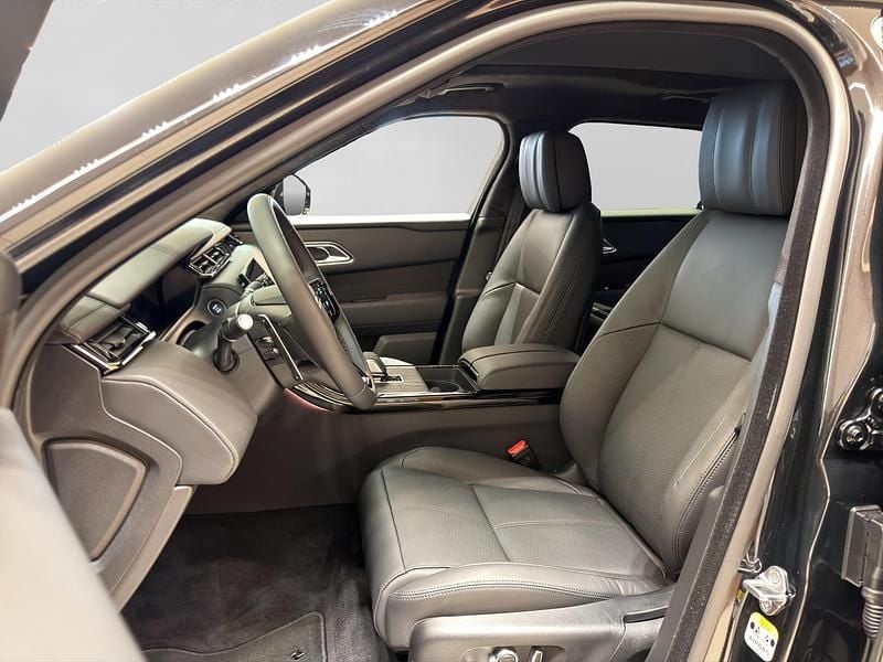 Neu Land Rover Range Rover Velar Autobiography 404 PS (297 kW) 2026 Schwarz SUV