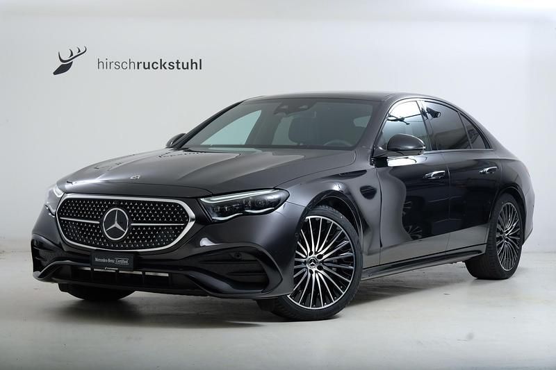 Grau Gebraucht 2024 Mercedes E200 Limousine | CHF 58’700 - Bild 1/4