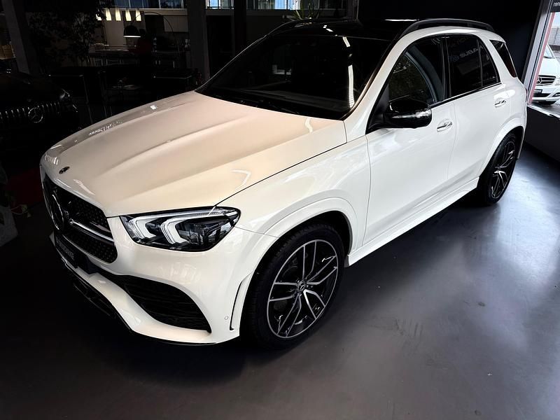 Gebraucht Mercedes GLE400 AMG line 330 PS (242 kW) 2023