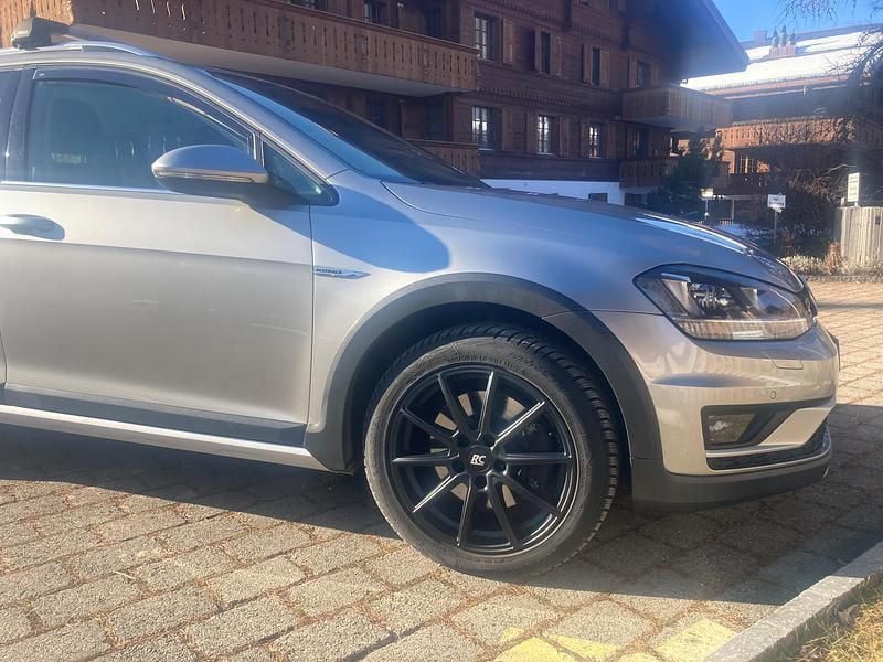 Gebraucht 2015 VW Golf Alltrack Kombi | CHF 18’800 (Teuer) - Bild 1/4