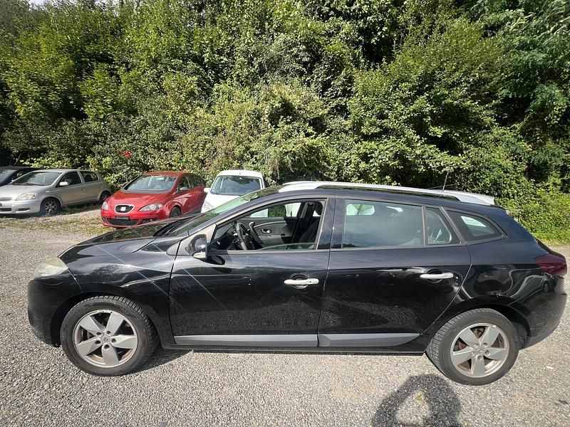 Gebraucht Renault Mégane III Dynamique 140 PS (102 kW) 2010