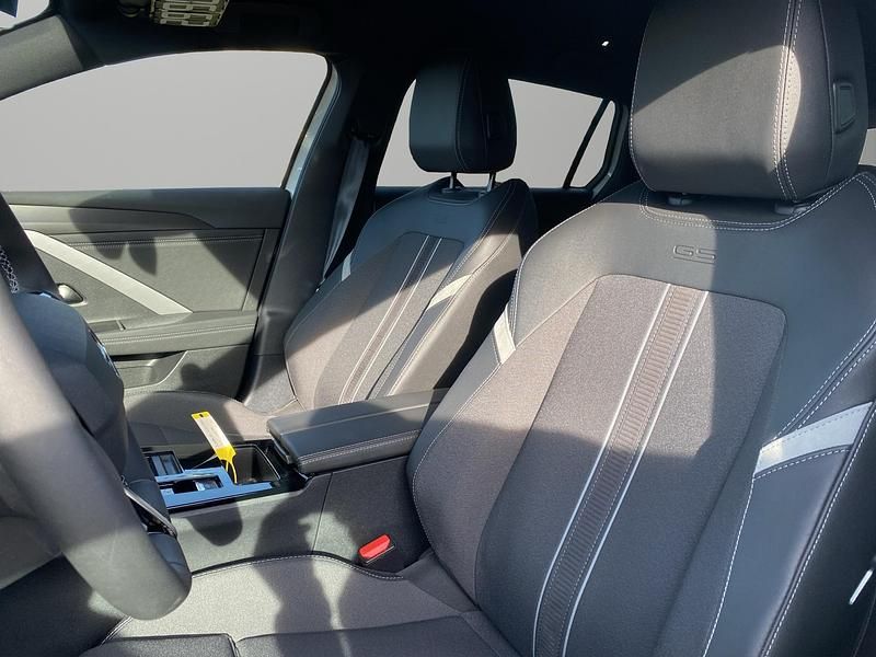 Gebraucht Opel Astra 114 kW (156 PS) 2024 Weiss Kombi